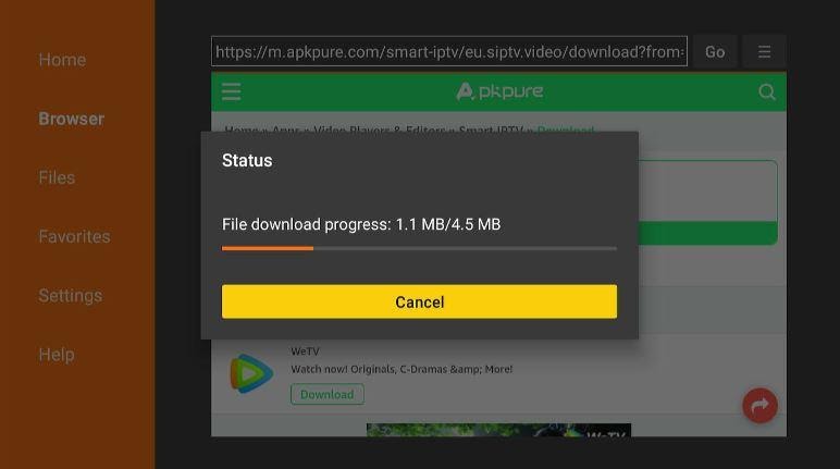 Smart IPTV APK downloading status screen